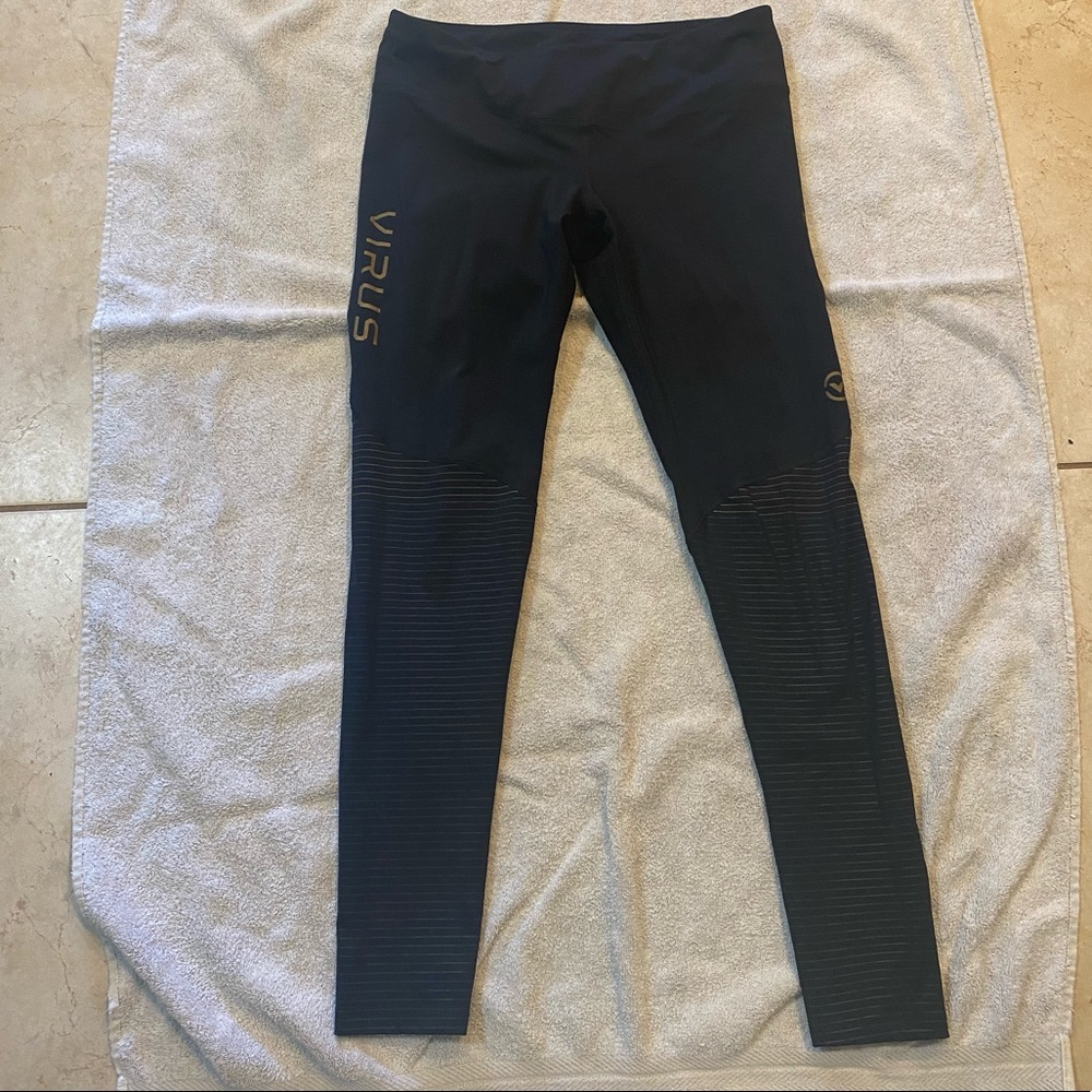 VIRUS compression leggings